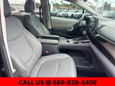 2023 Toyota Sienna XLE 7 Passenger