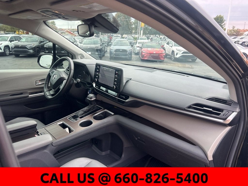 2023 Toyota Sienna XLE 7 Passenger