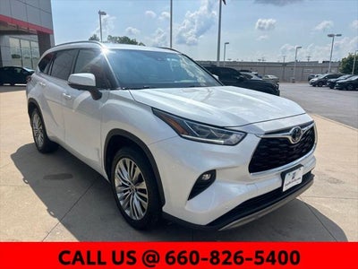 2023 Toyota Highlander Platinum