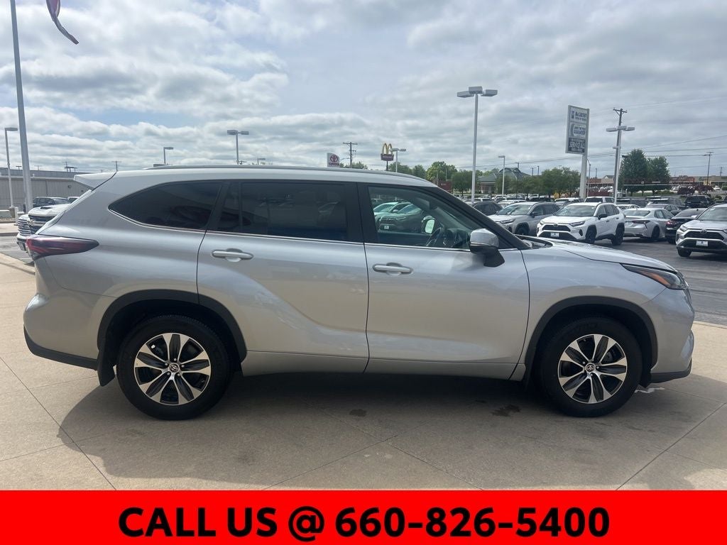 2024 Toyota Highlander XLE