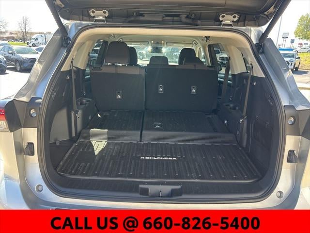 2025 Toyota Highlander LE