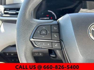 2025 Toyota Sienna LE 8 Passenger