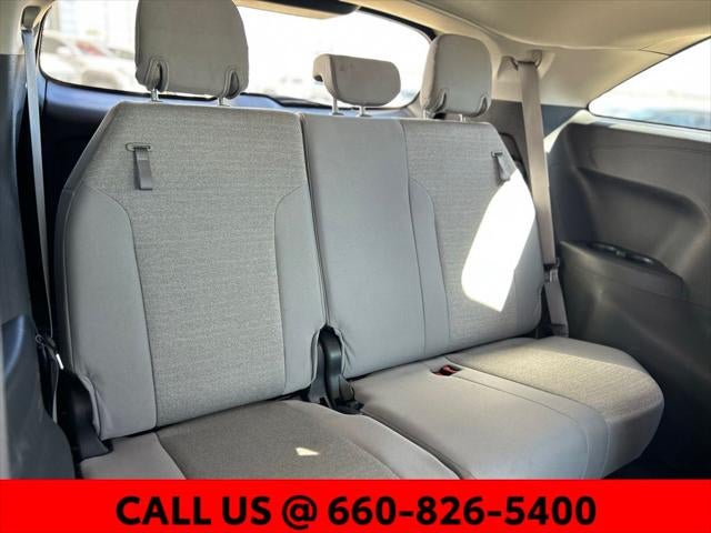 2025 Toyota Sienna LE 8 Passenger