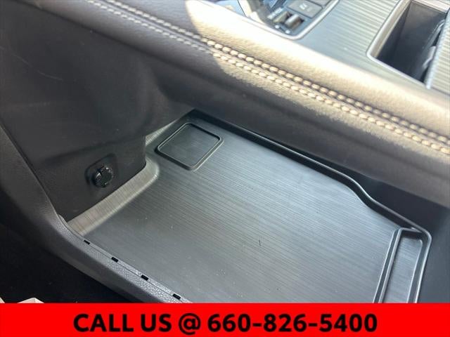 2025 Toyota Sienna LE 8 Passenger