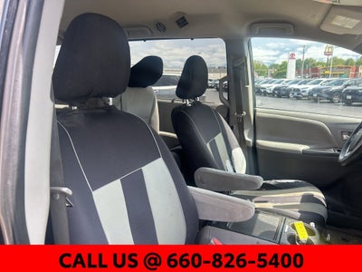 2020 Toyota Sienna LE