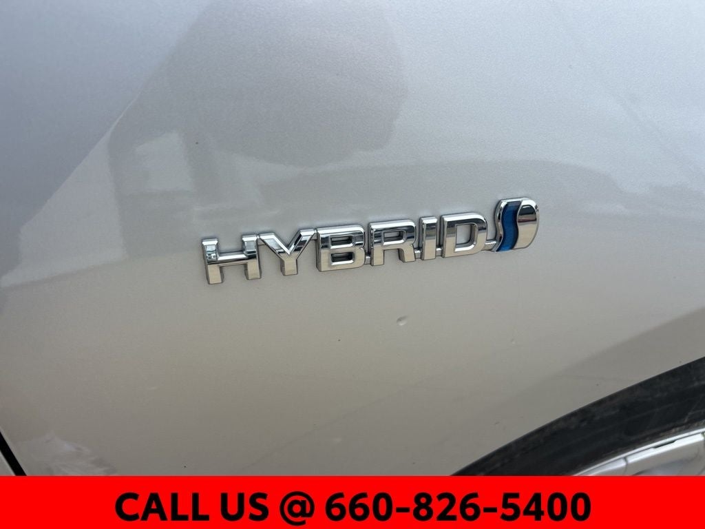 2020 Toyota Prius LE