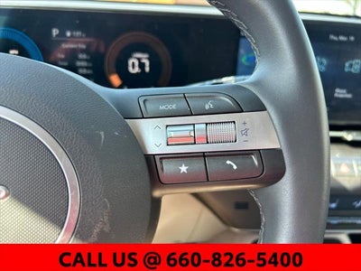 2025 Hyundai KONA SEL