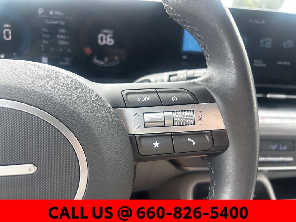 2025 Hyundai KONA SEL