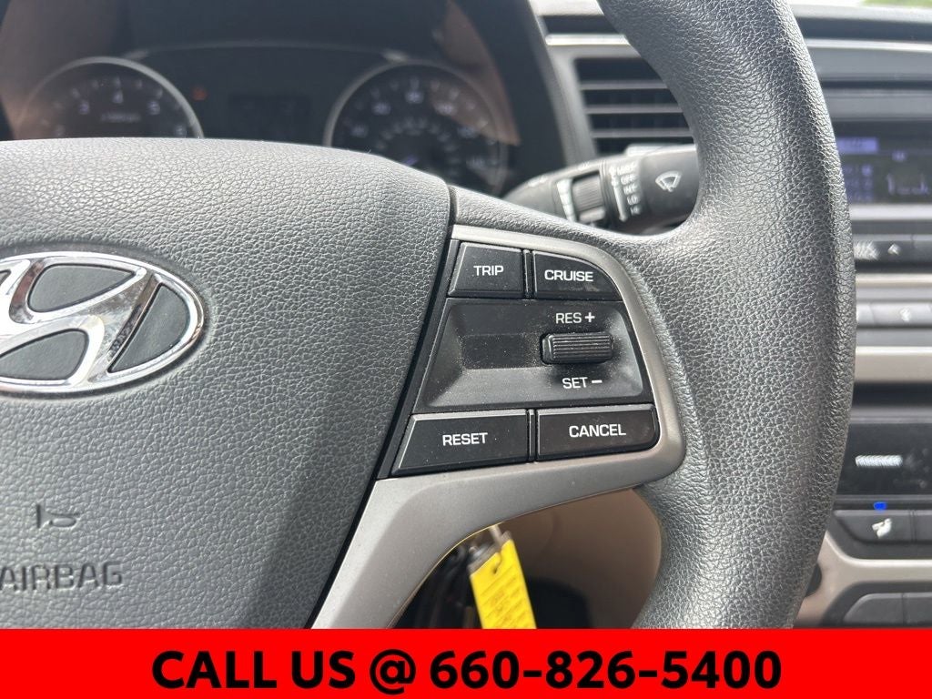 2017 Hyundai ELANTRA SE