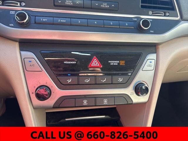 2017 Hyundai ELANTRA SE