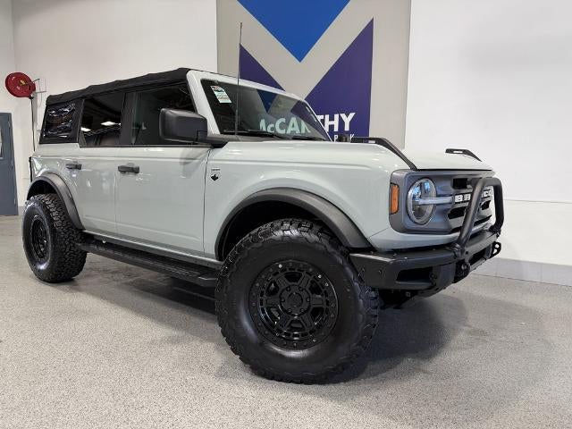 2021 Ford Bronco Base