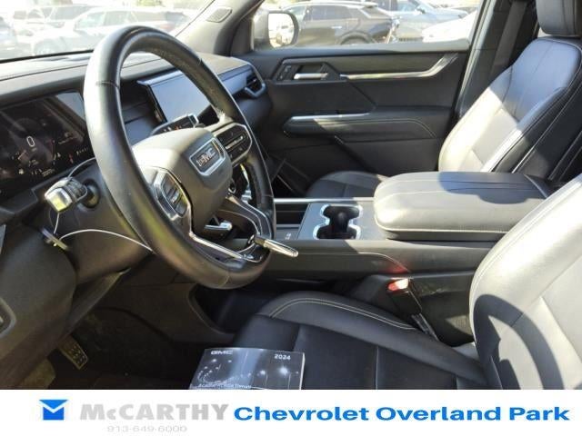 2024 GMC Acadia Elevation