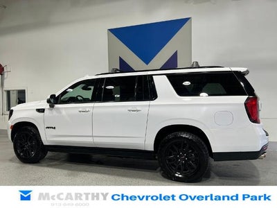 2022 GMC Yukon XL AT4