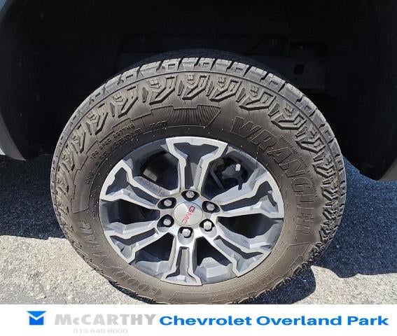2023 GMC Canyon AT4
