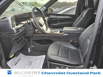 2025 Cadillac Escalade Sport Platinum