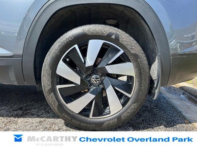 2024 Volkswagen Atlas Cross Sport 2.0T SE w/Technology