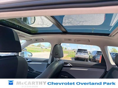 2023 Volkswagen Taos SE