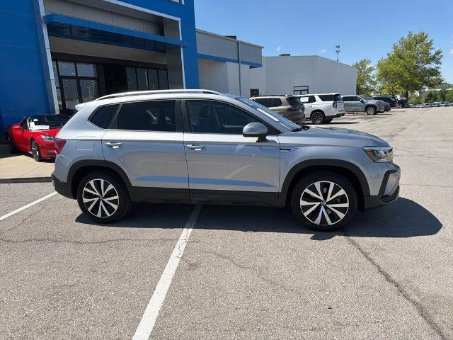 2023 Volkswagen Taos SE
