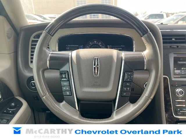 2015 Lincoln Navigator L Base