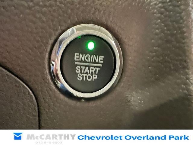 2015 Lincoln Navigator L Base