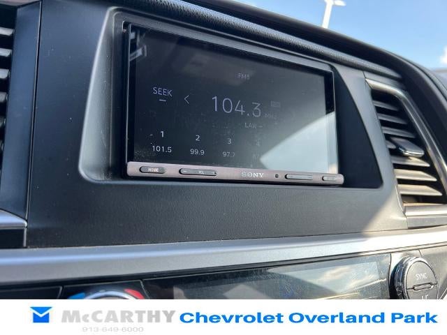 2014 Toyota Highlander LE