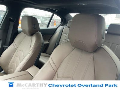 2025 BMW 5 Series 530i xDrive