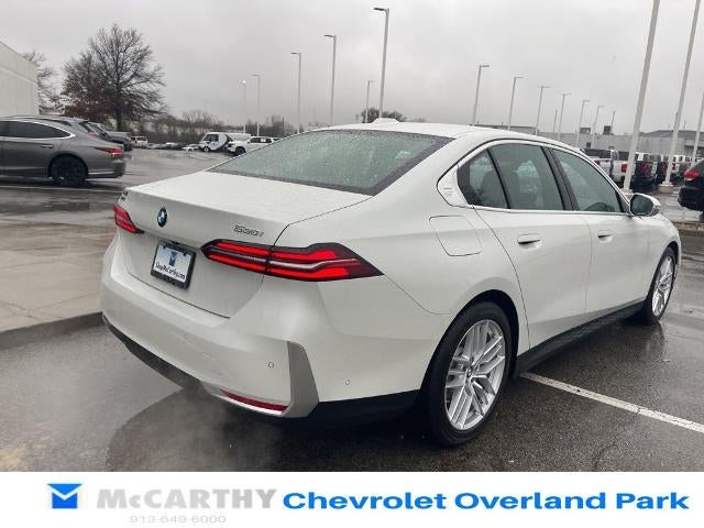 2025 BMW 5 Series 530i xDrive