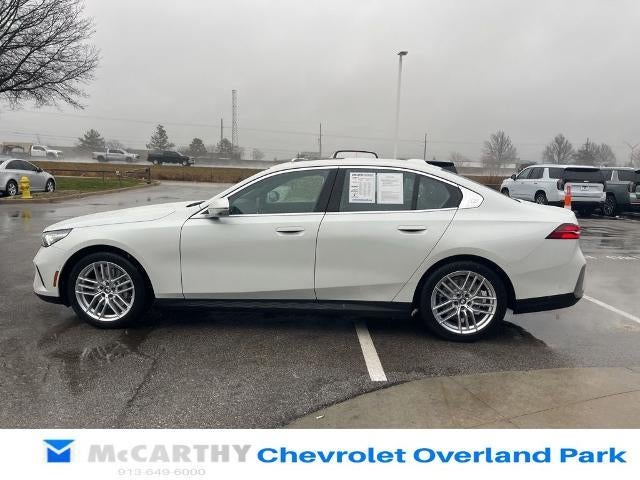 2025 BMW 5 Series 530i xDrive