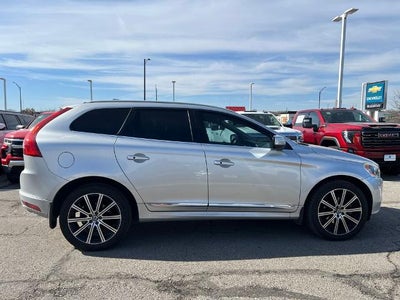 2016 Volvo XC60 T5 Drive-E Premier
