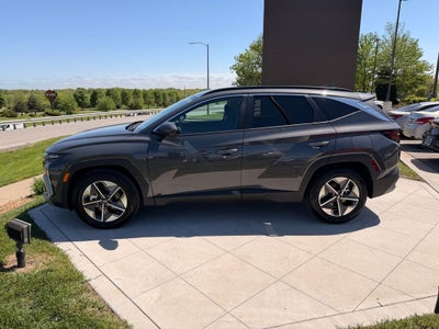 2025 Hyundai TUCSON SEL FWD
