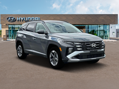 2025 Hyundai TUCSON SEL FWD