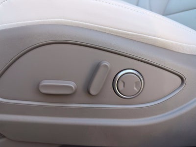2027 Hyundai PALISADE HYBRID SEL [CAPT CHAIR]