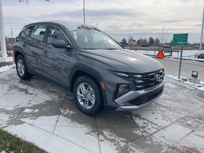 2026 Hyundai TUCSON SE