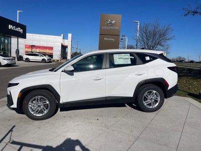 2026 Hyundai TUCSON SE