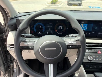 2026 Hyundai TUCSON SE