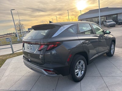 2026 Hyundai TUCSON SE