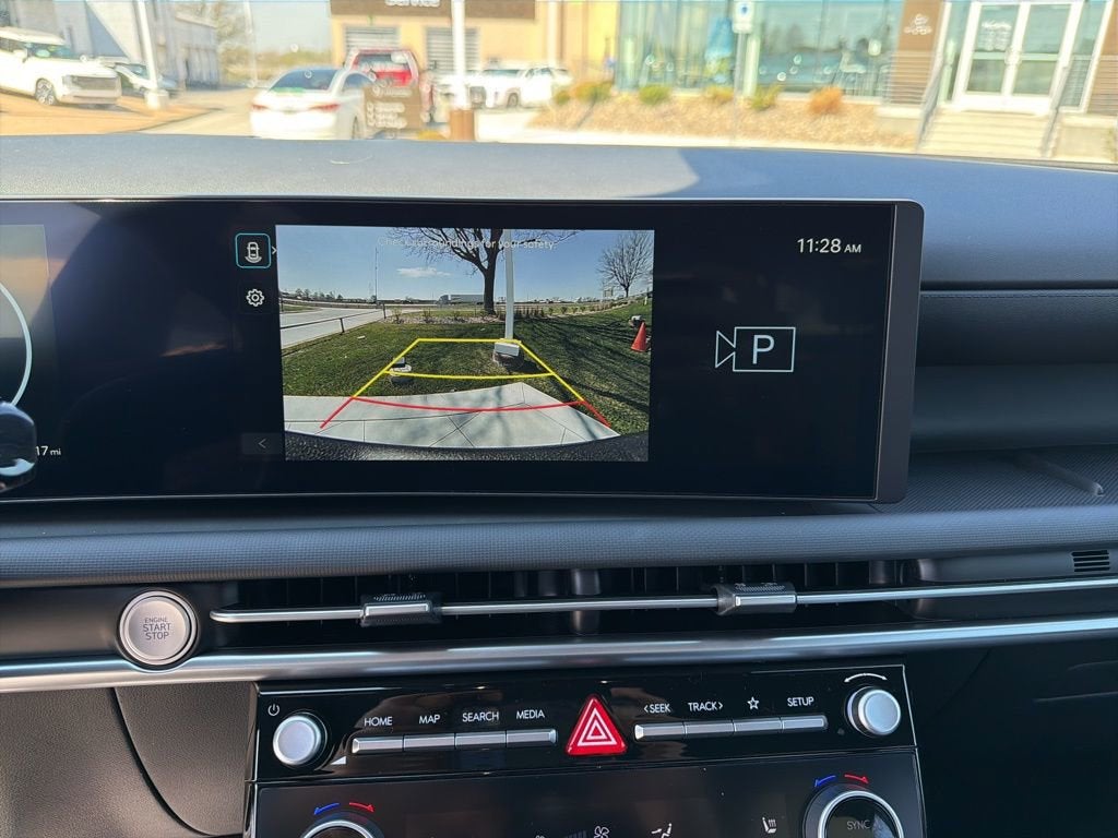 2026 Hyundai SANTA CRUZ SEL Activity