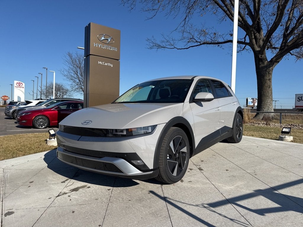 2026 Hyundai IONIQ 5 SE