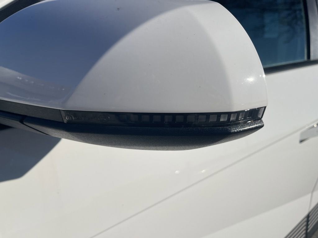 2026 Hyundai IONIQ 5 SE