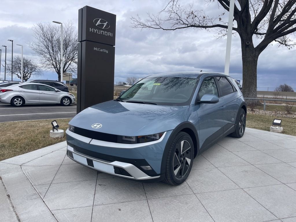 2026 Hyundai IONIQ 5 SE