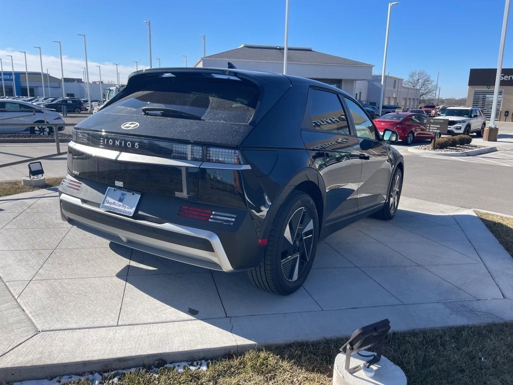 2026 Hyundai IONIQ 5 SE