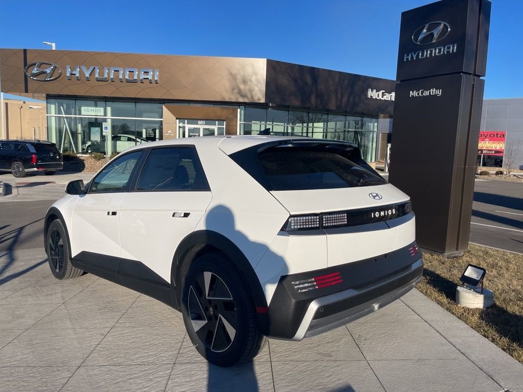 2026 Hyundai IONIQ 5 SE