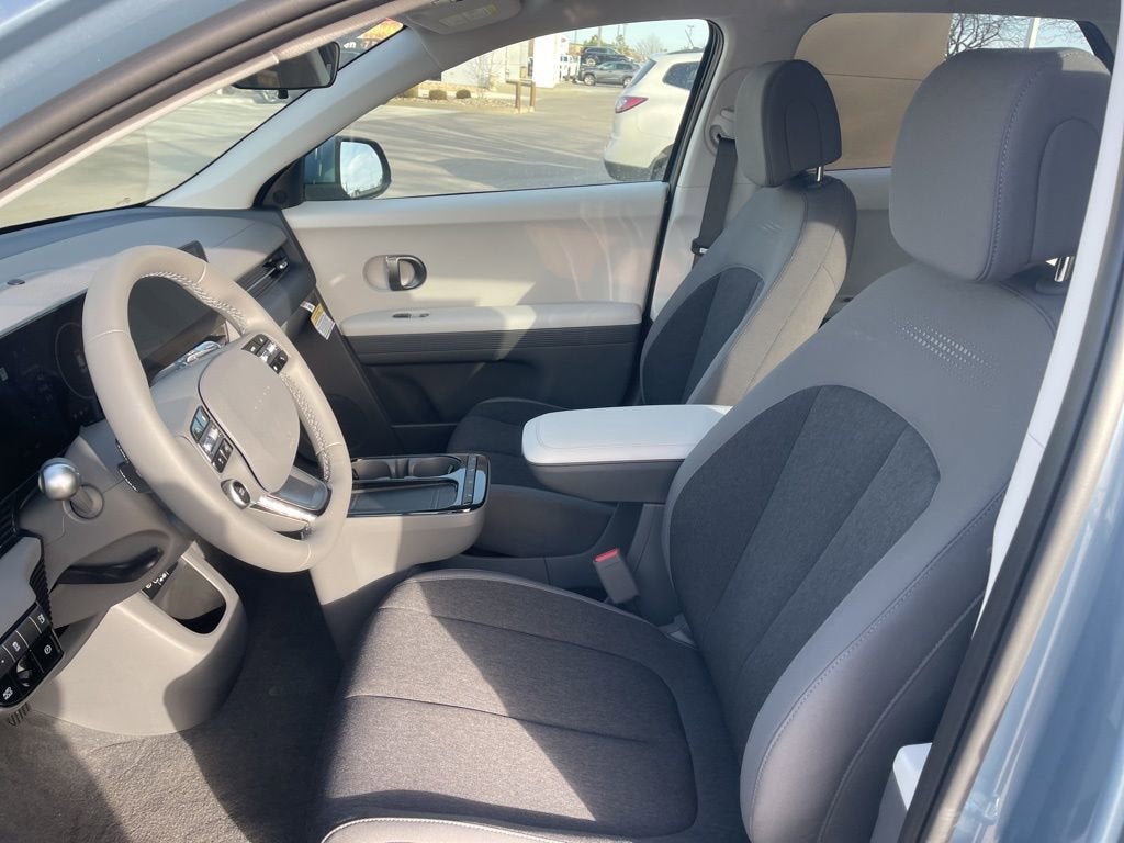 2026 Hyundai IONIQ 5 SE