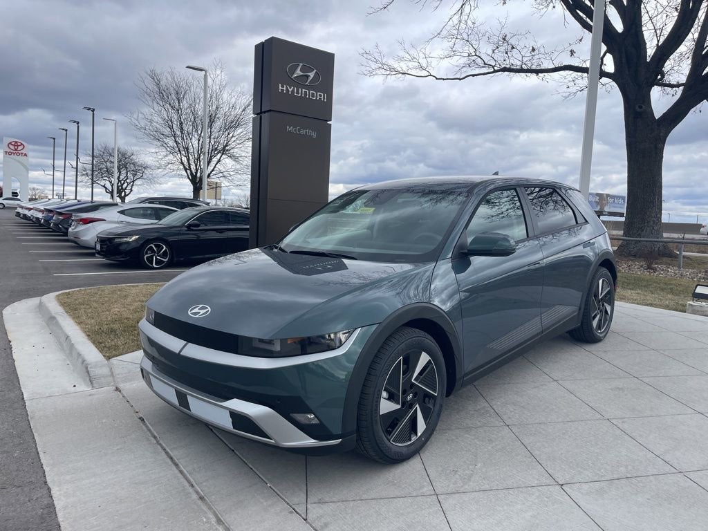 2026 Hyundai IONIQ 5 SE