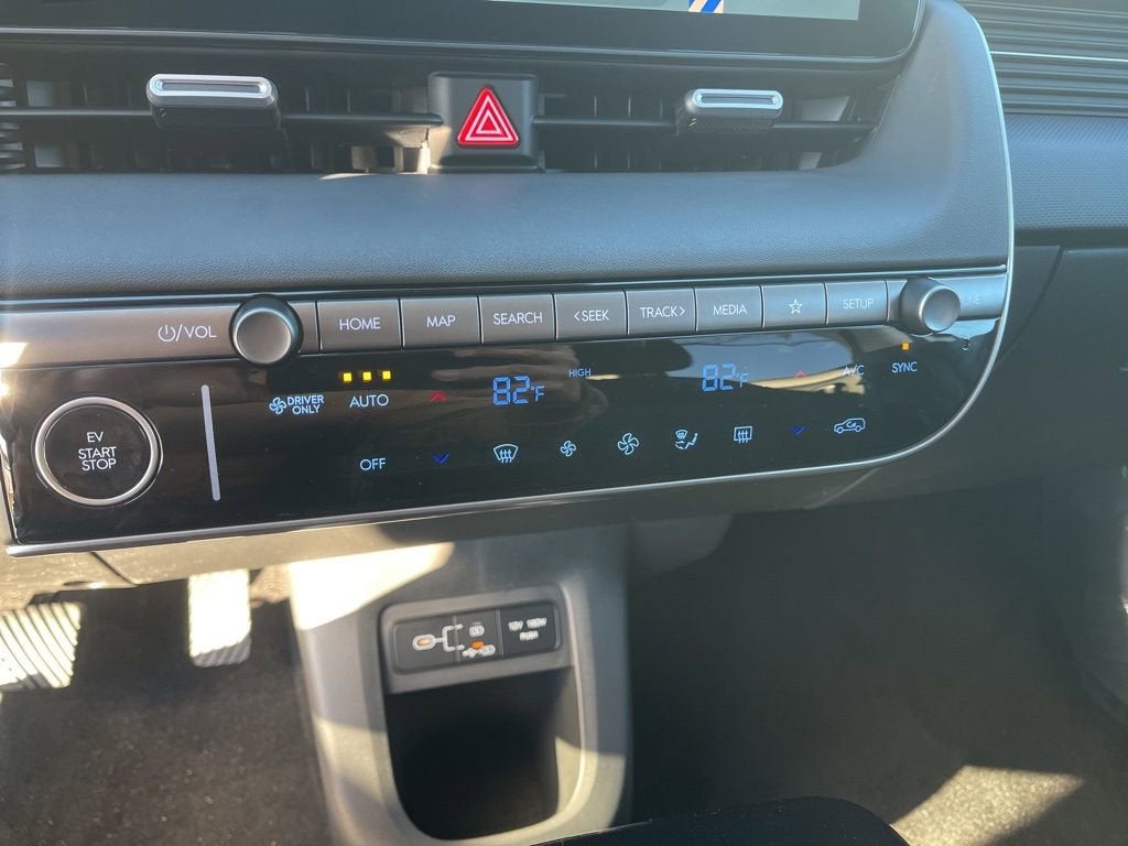 2026 Hyundai IONIQ 5 SE