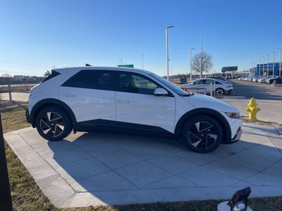 2026 Hyundai IONIQ 5 SE