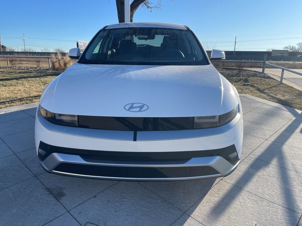 2026 Hyundai IONIQ 5 SE