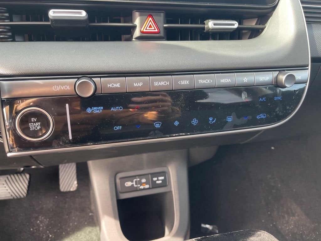 2026 Hyundai IONIQ 5 SE