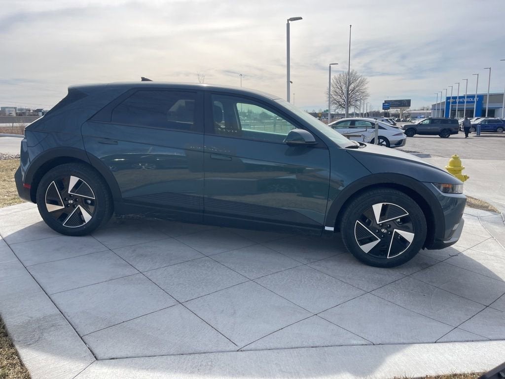 2026 Hyundai IONIQ 5 SE