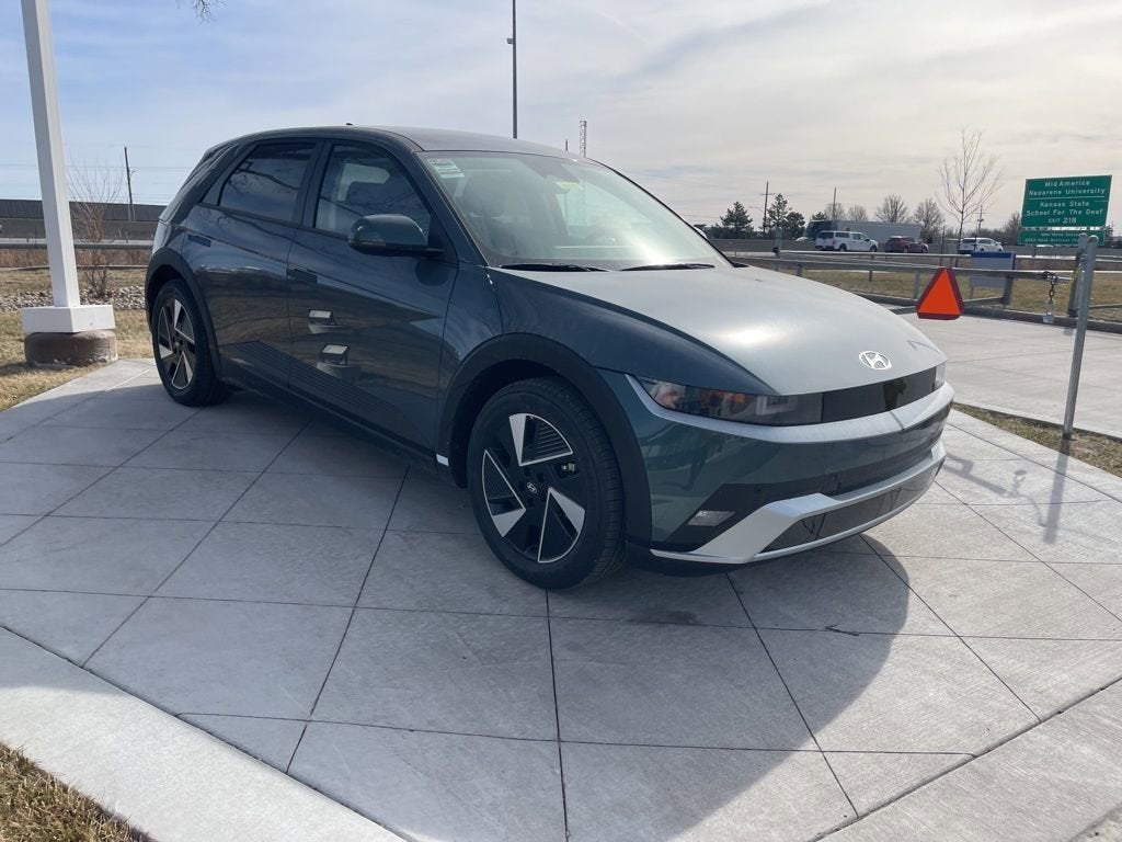 2026 Hyundai IONIQ 5 SE